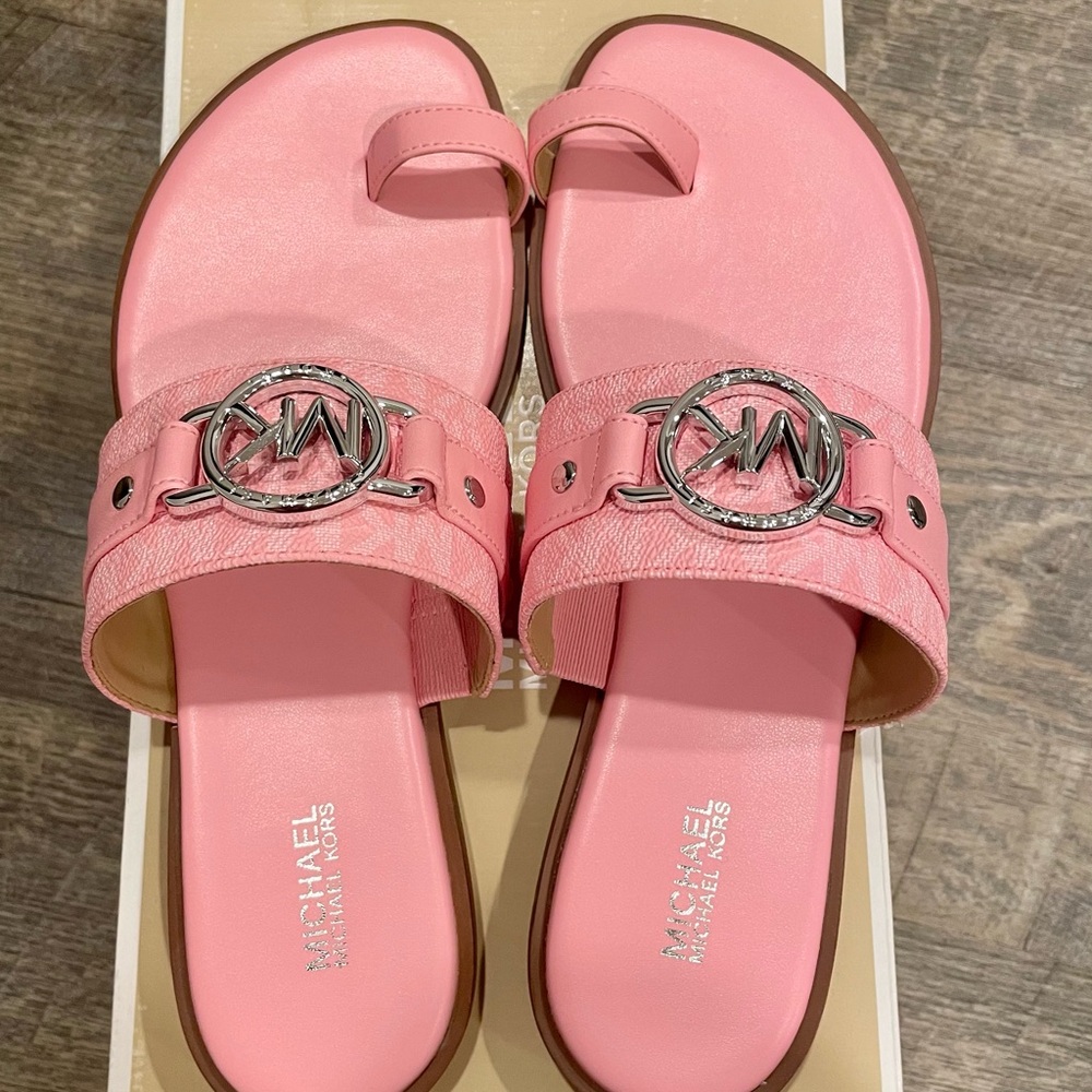 Michael Kors Rory flat thong sandals